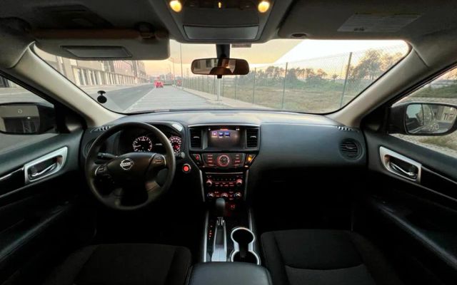 NISSAN PATHFINDER - image 3