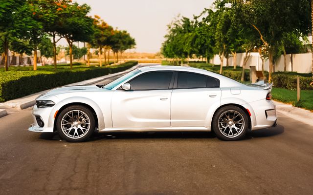 DODGE CHARGER SRT KIT - image 2