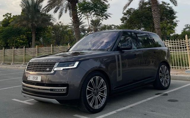 RANGE ROVER HSE - image 1