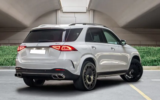 MERCEDES GLE 350 2022 - image 4
