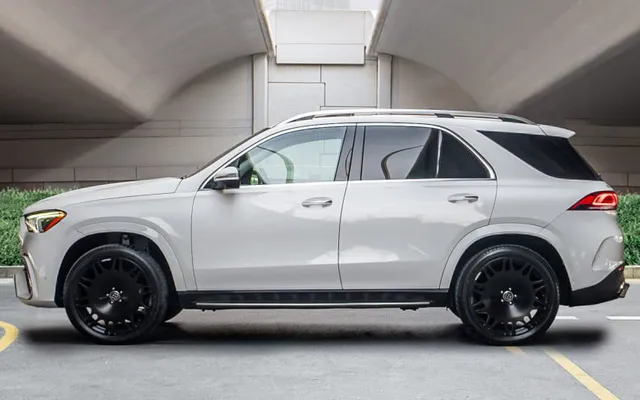 MERCEDES GLE 350 2022 - image 2