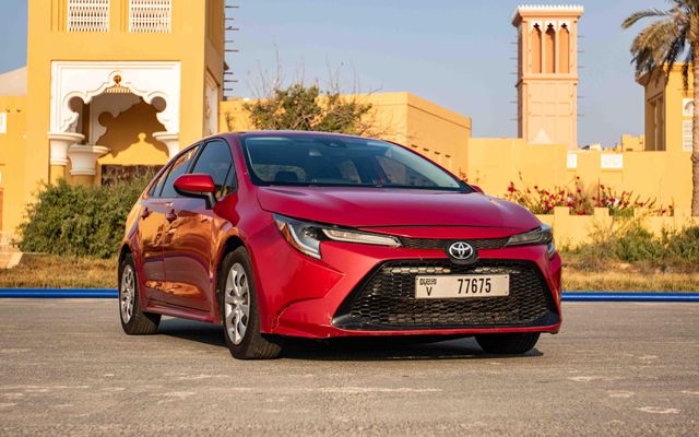 TOYOTA COROLLA - image 2