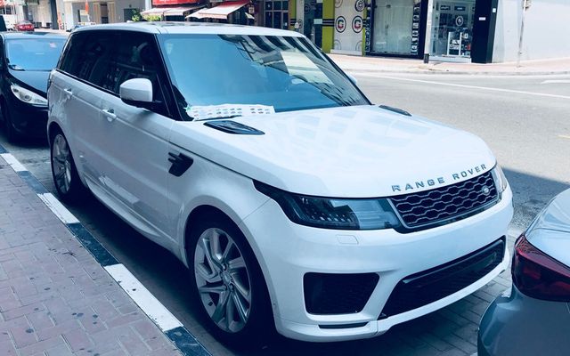 RANGE ROVER SPORT - image 2