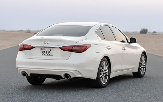 INFINITI Q50 - image 4