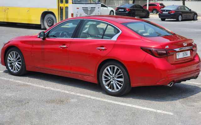 Infiniti Q50 - image 4