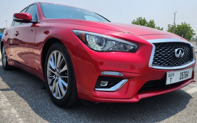 Infiniti Q50 - image 3