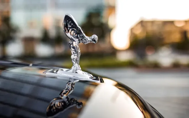 Rolls Royce Cullinan - image 4