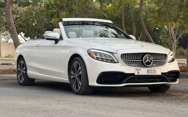 MERCEDES C300 COUPE - image 3