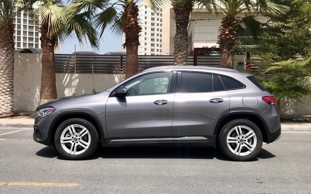 Mercedes Benz GLA250 - image 2
