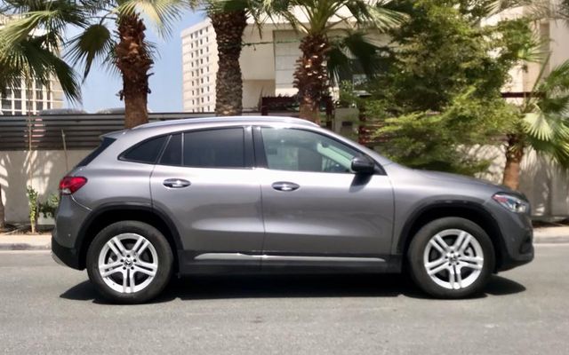 Mercedes Benz GLA250 - image 4