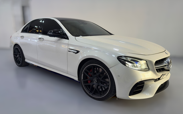 Mercedes-Benz E63 AMG - image 4