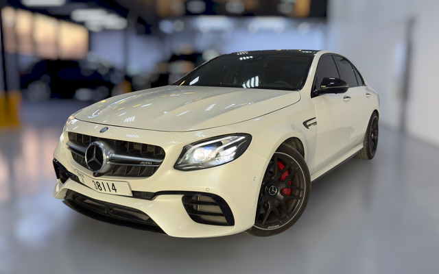 Mercedes-Benz E63 AMG - image 1