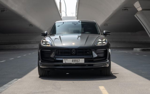 Porsche Macan - image 2