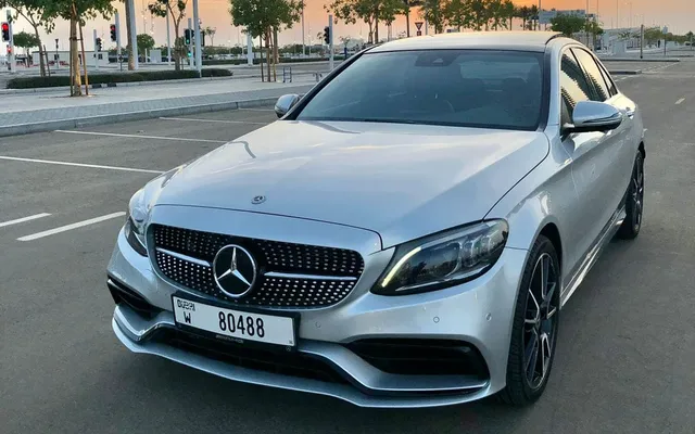 Mercedes C200 - image 1
