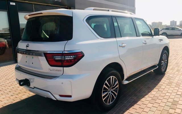 Nissan Patrol - image 2