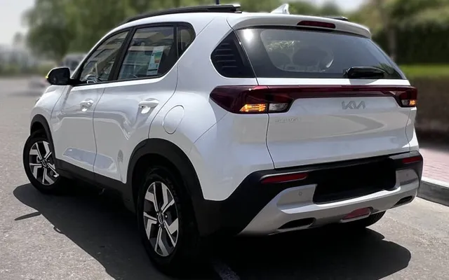 Kia Sonet - image 2
