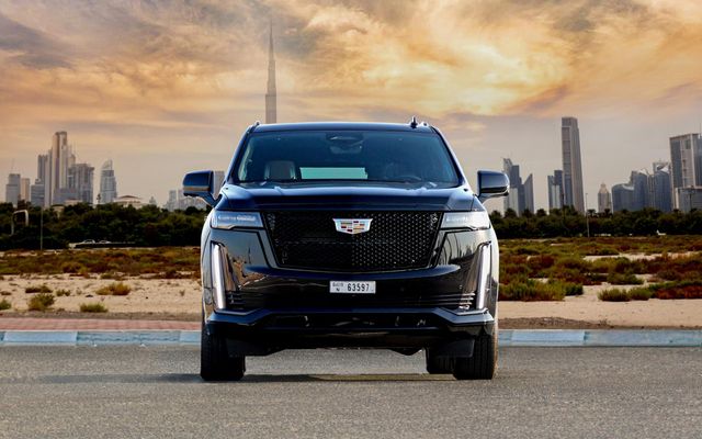 Cadillac Escalade Full Option Black - image 3