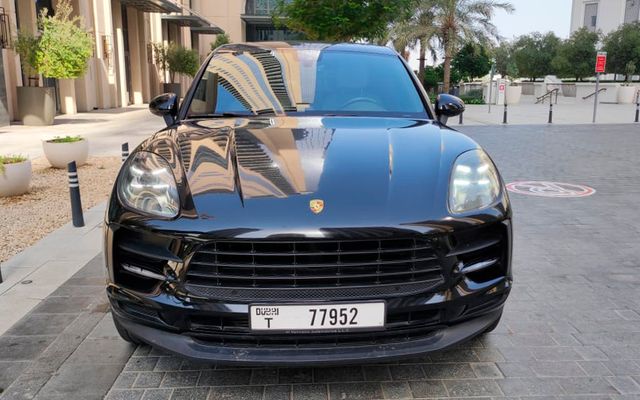 Porsche Macan - image 2