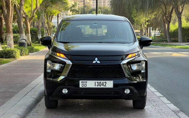 MITSUBISHI XPANDER - image 3