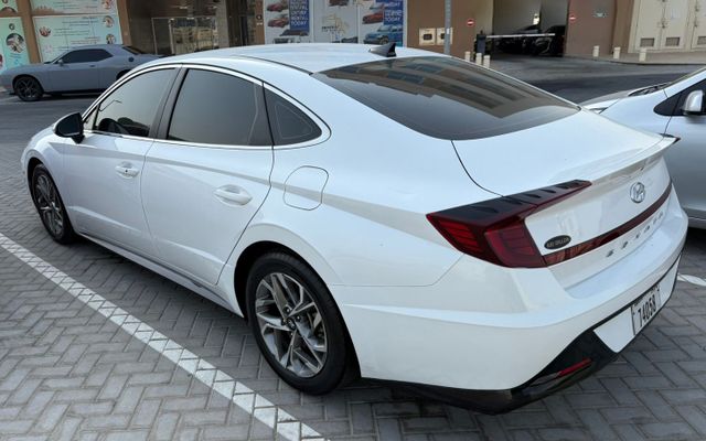 HYUNDAI SONATA - image 3