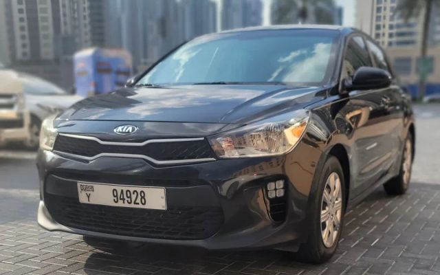 Kia Rio - image 2