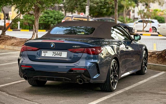 BMW 420i CONVERTIBLE - 2025 - image 3