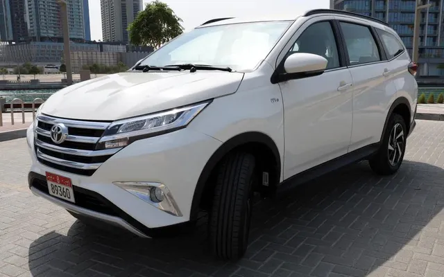 Toyota Rush - image 1