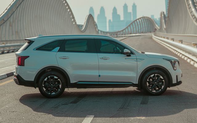 KIA SORENTO - image 2