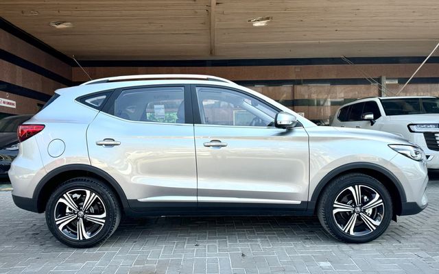 MG ZS 1.5L Crossover AT - 2025 - image 2