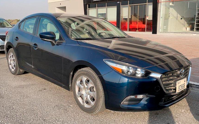 Mazda 3 - image 2