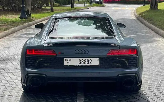 AUDI R8 V10 - 2022 - image 3
