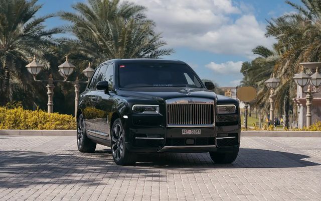ROLLS ROYCE CULLINAN - image 1
