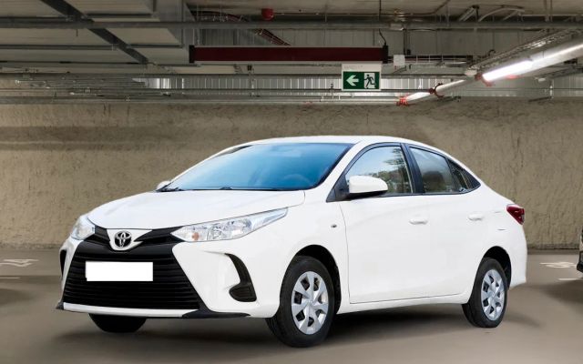 Toyota Yaris 1.5L - image 1