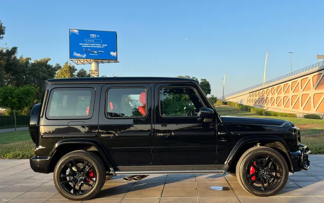 Mercedes-Benz G63 - image 2