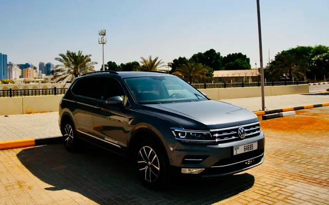 Volkswagen Tiguan - image 1