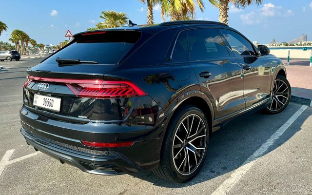 audi q8 - image 3