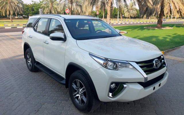 TOYOTA FORTUNER - image 3