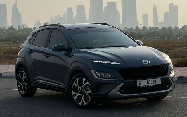 HYUNDAI KONA - image 1