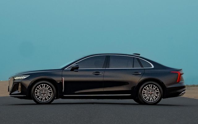 Hongqi Ousado H5 - image 2