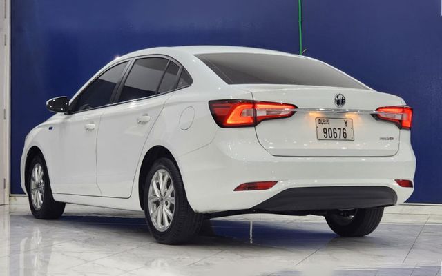 MG 5 - 2025 - image 3