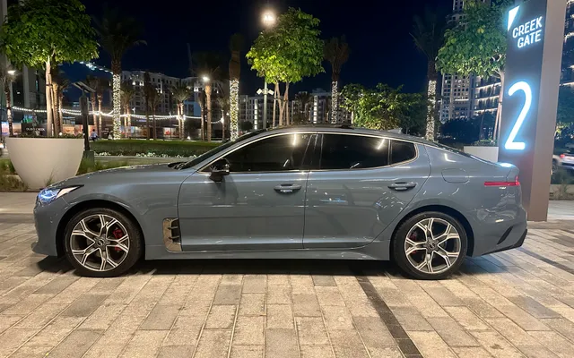 Kia Stinger - image 2