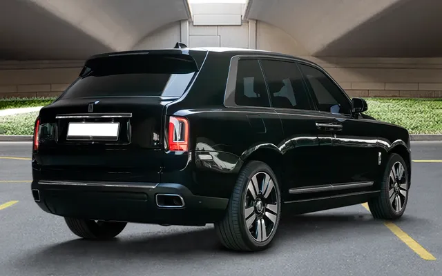 ROLLS ROYCE CULLINAN - image 4