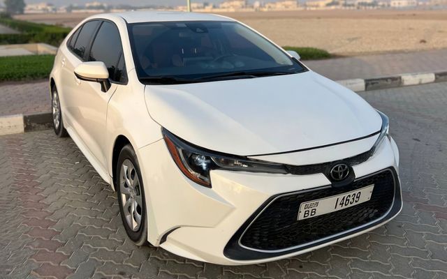 Toyota Corolla - image 3