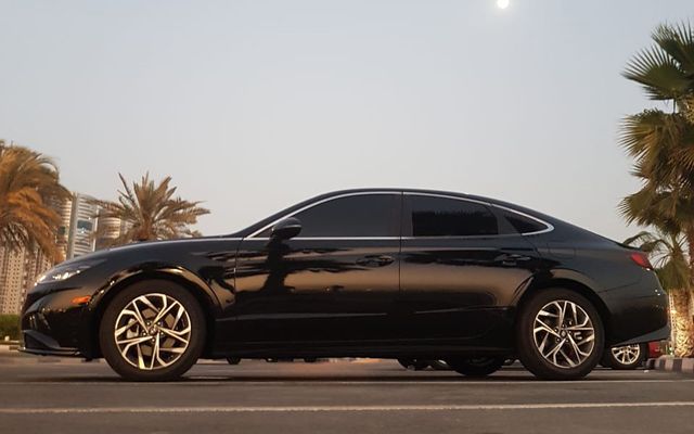 HYUNDAI SONATA - image 2