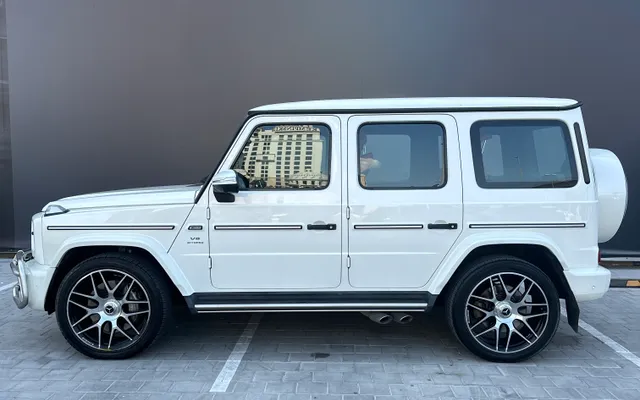 MERCEDES G63 - image 2