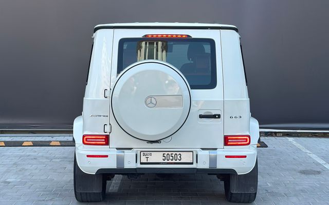 MERCEDES G63 - image 3