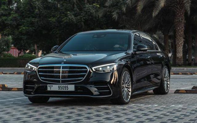 Mercedes S450 - image 1
