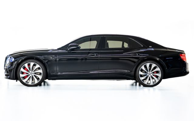 Bentley Flying Spur - image 3