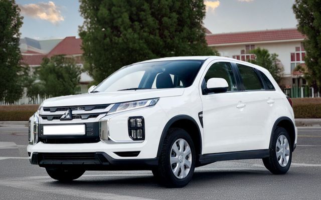 Mitsubishi ASX Mid Line 2.0L - image 1