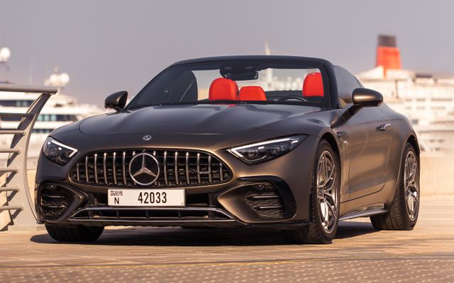 Mercedes AMG SL43 - image 2